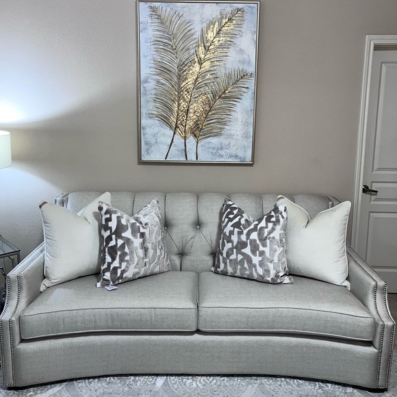 1-NWT CALDEIRA CUT VELVET DESIGN DECORATIVE PILLOWS Read description for details - Picture 6 of 16